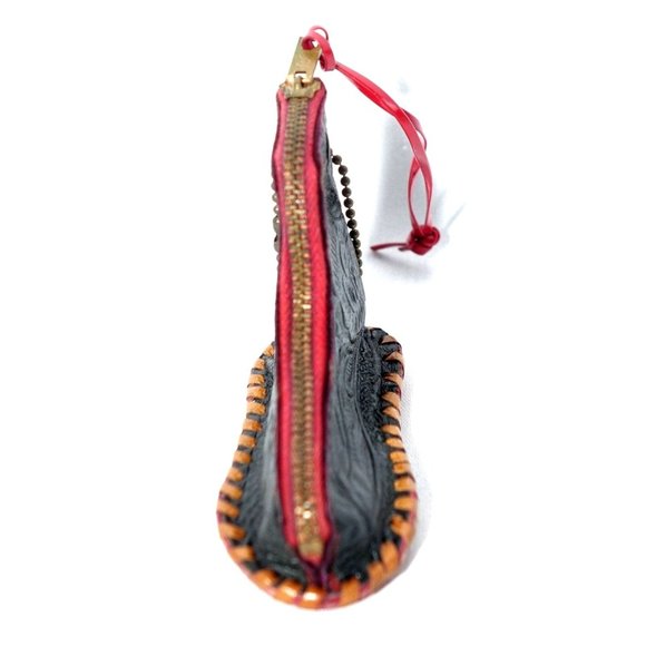 Vintage Coin Purse Tooled Leather Change Holder Pouch Stash Keychain Shoe Black - Picture 3 of 6